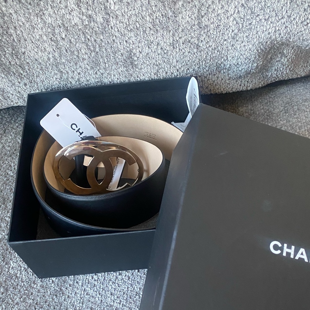 Chanel calfskin belt black silver buckle - Picture 2 of 7